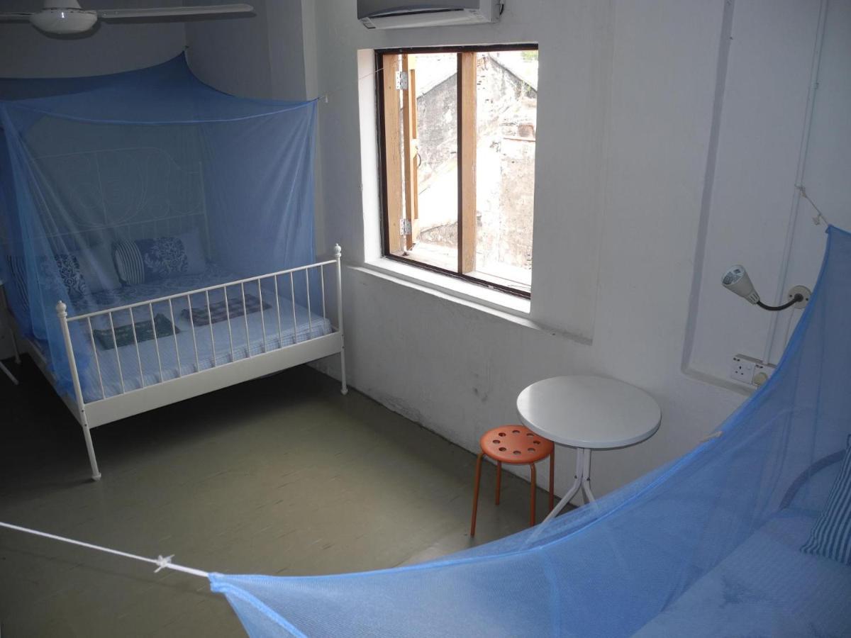 ملقا Voyage Guesthouse المظهر الخارجي الصورة