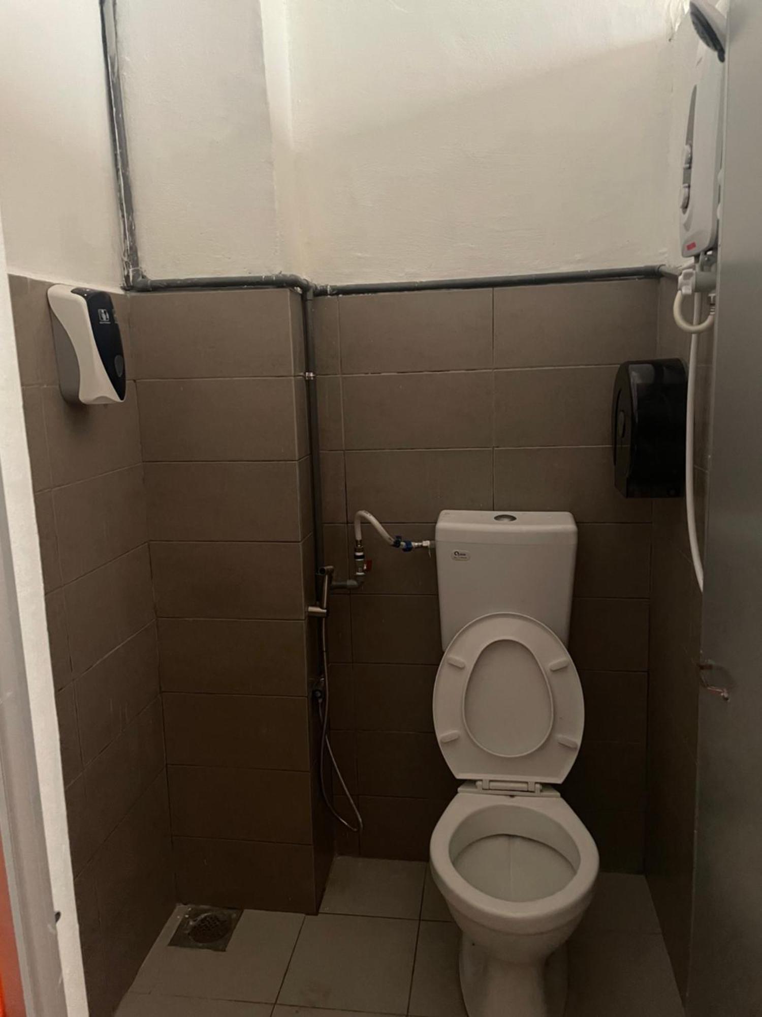 ملقا Voyage Guesthouse المظهر الخارجي الصورة